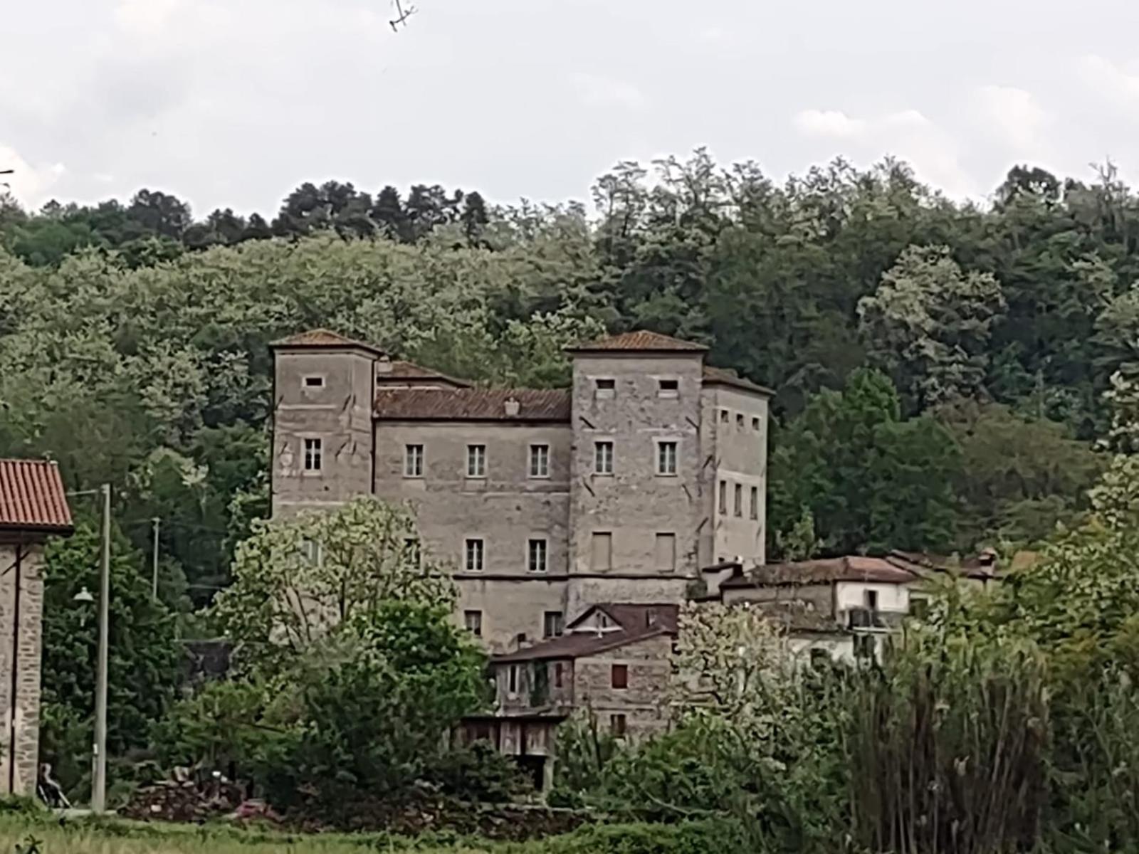 Castello Di Pontebosio Luxury Resort Licciana Nardi المظهر الخارجي الصورة